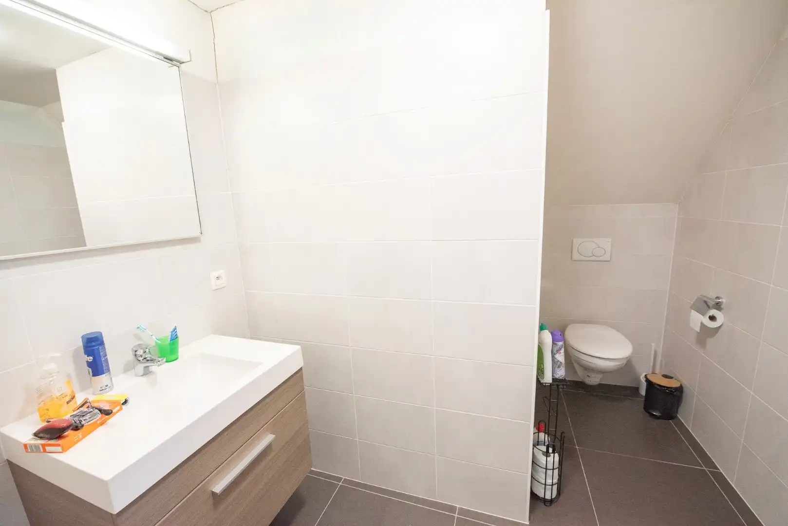 Duplex-appartement TE HUUR met 3 slaapkamers! foto 12