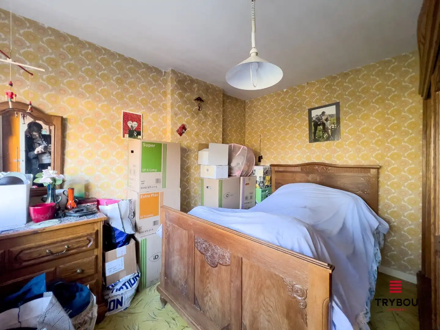 Ruime gezinswoning met 4 slaapkamers, garage en tuin foto 16