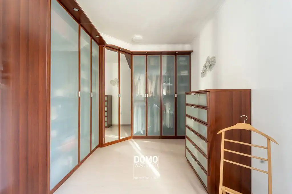 RUIME WONING VAN BOUWJAAR 2008 MET EPC LABEL B, 3 SLAAPKAMERS EN EEN HANGAR TE DIEPENBEEK foto 13