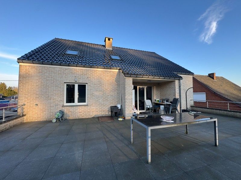 Energiezuinig duplex appartement met 4 ruime slaapkamers. foto 5