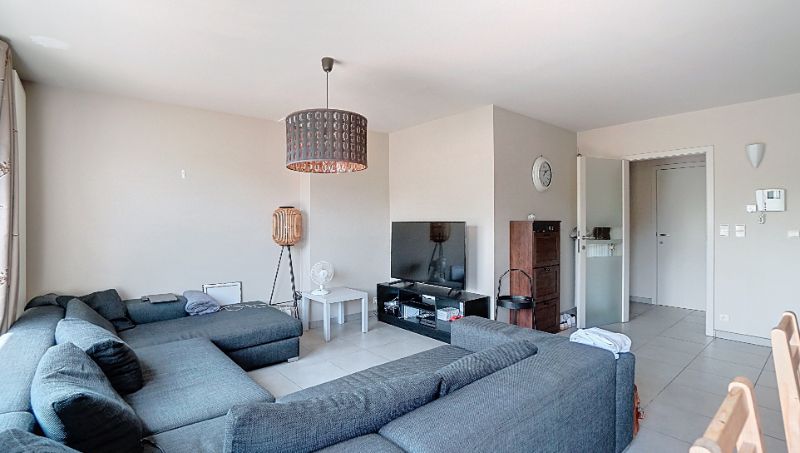 Ruim 3 slaapkamer duplex-appartement van 130m² met terras op zuid-oosten, ondergrondse staanplaats en kelder foto 10