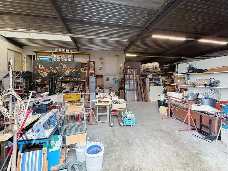 🏭 Multifunctioneel industriepand met loods, woon-/atelierinrichting en uitbreidingspotentieel met een totale nuttige oppervlakte van 1300m² ! foto 5