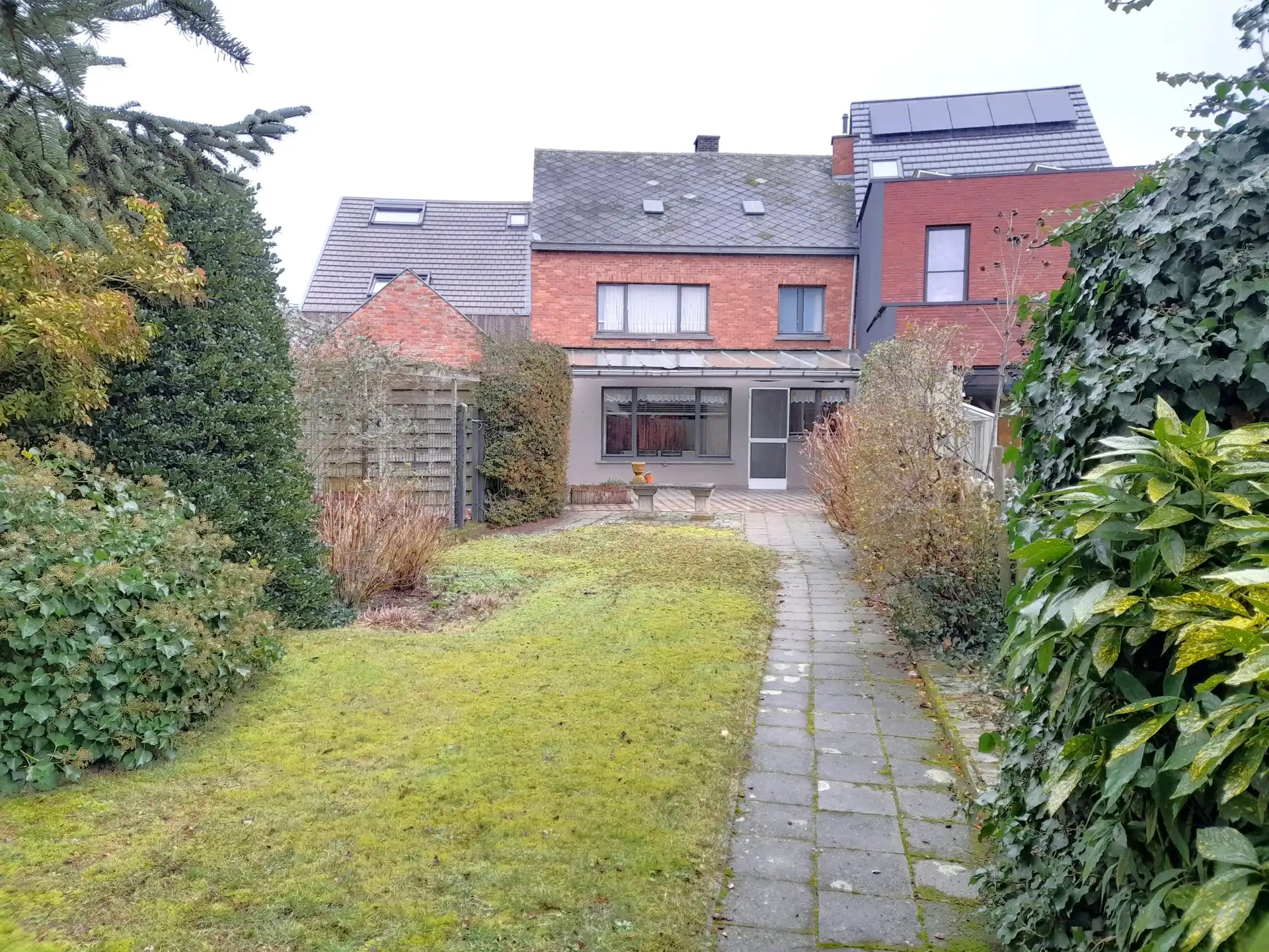 Eengezinswoning nabij het centrum foto 24