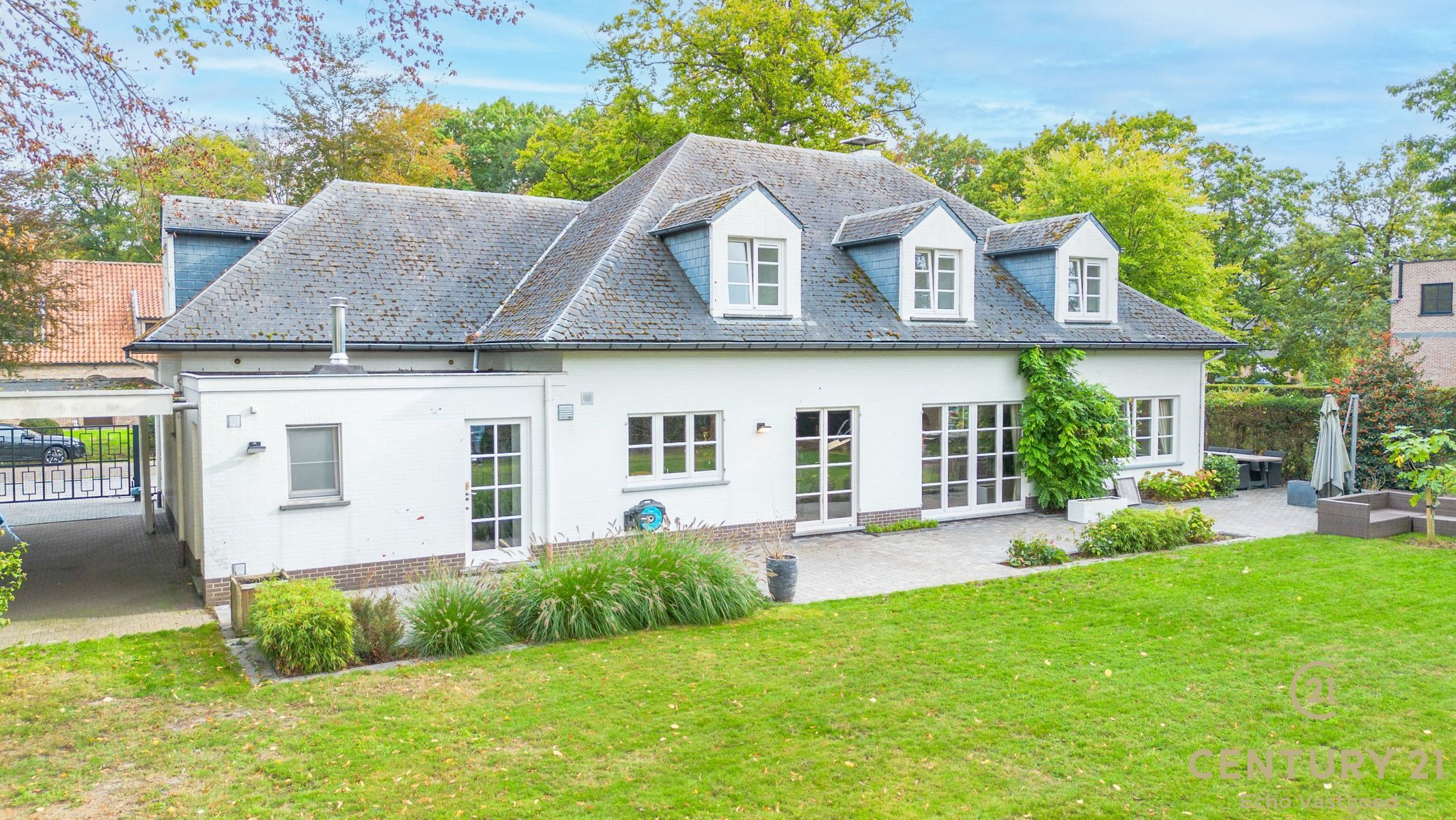 Tijdloze, instapklare villa met 5 slpk en 3 badk op ca1521m² foto 36