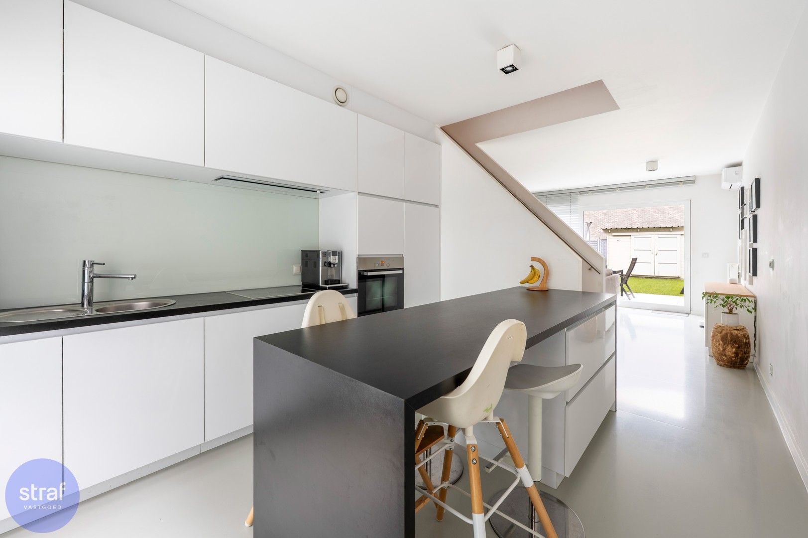 Moderne woning met leuke tuin op Regatta foto 4