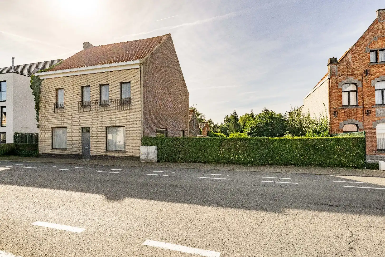 PROJECTGROND OP GUNSTIGE LOCATIE TE PITTEM foto 2