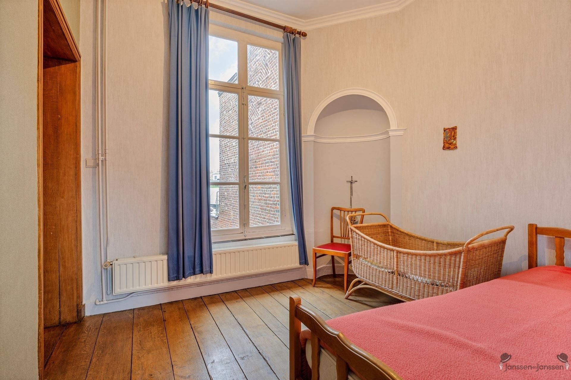 Voormalig kanunnikenhuis met achterliggend perceel. foto 18