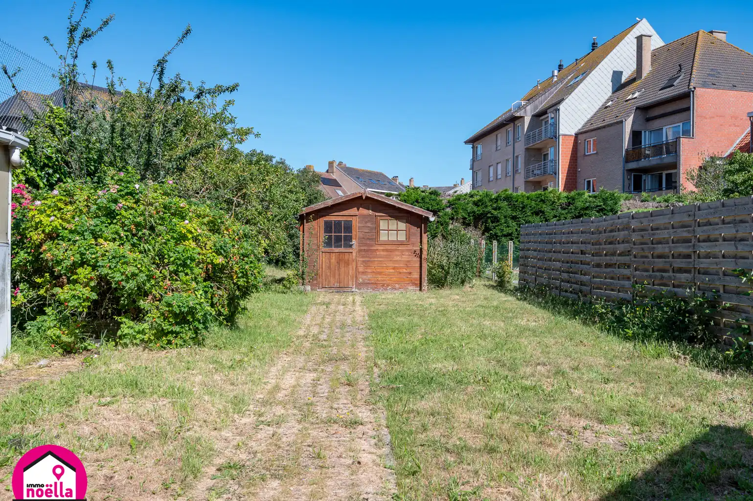 Te koop: te renoveren rijwoning op toplocatie foto 28