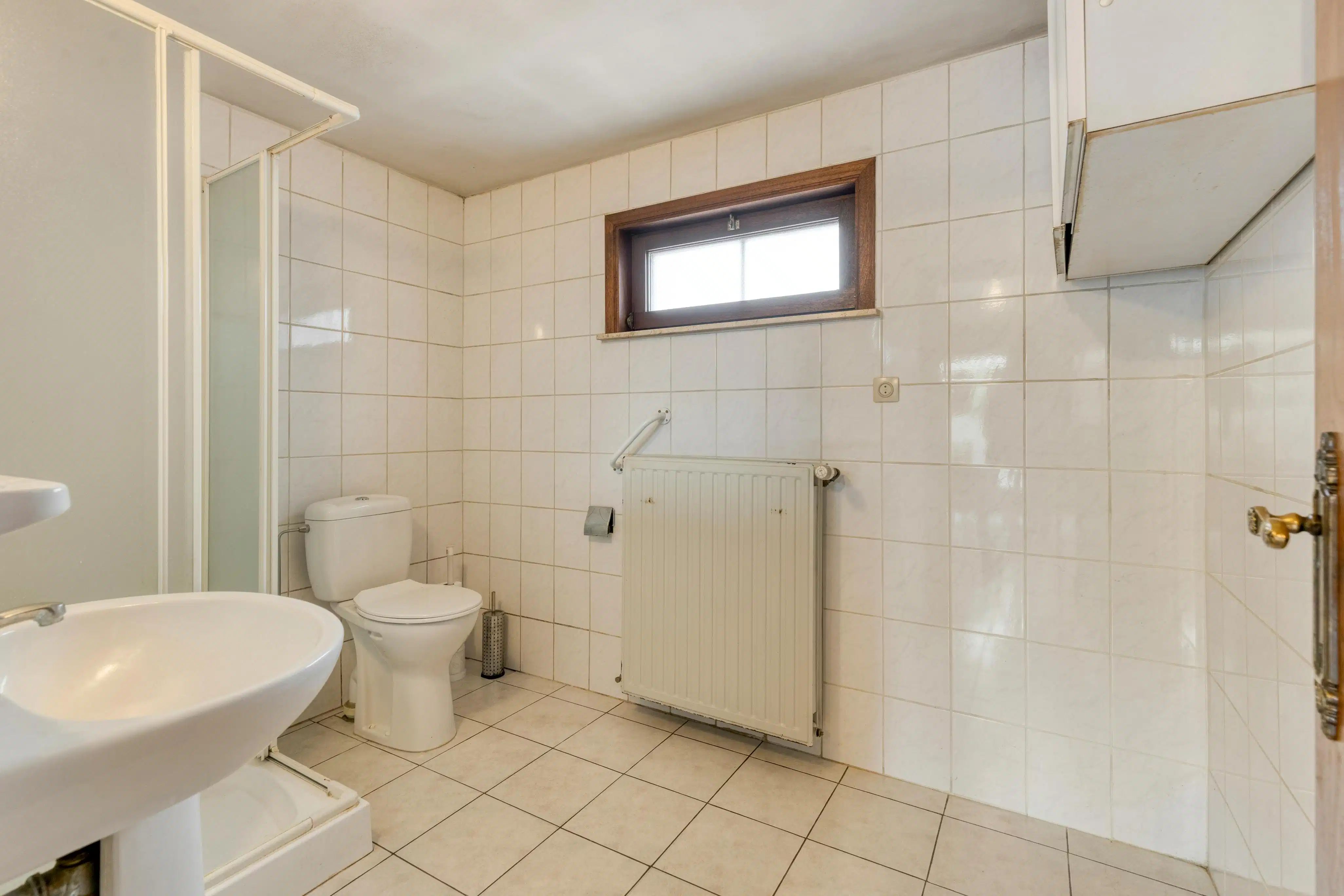 Woning met 4 slaapkamers op een perceel van 1087m² foto 10