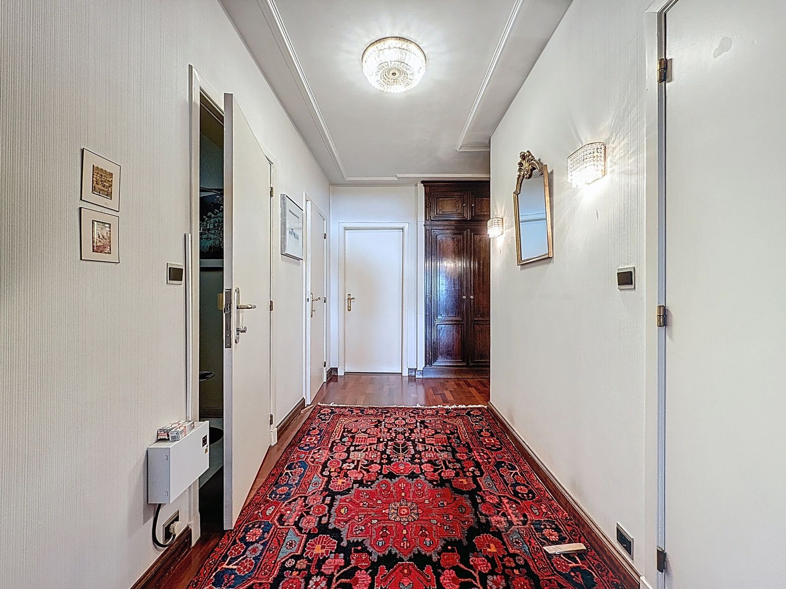 Uniek handelspand met ruim appartement en tuin foto 17