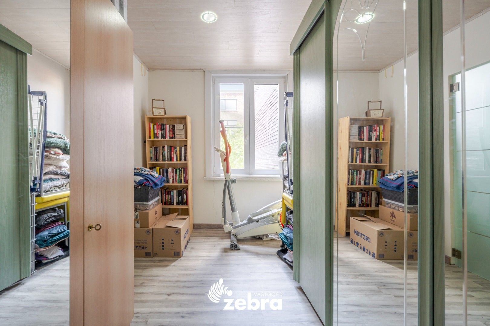 Charmante instapklare woning in hartje Roeselare! foto 13