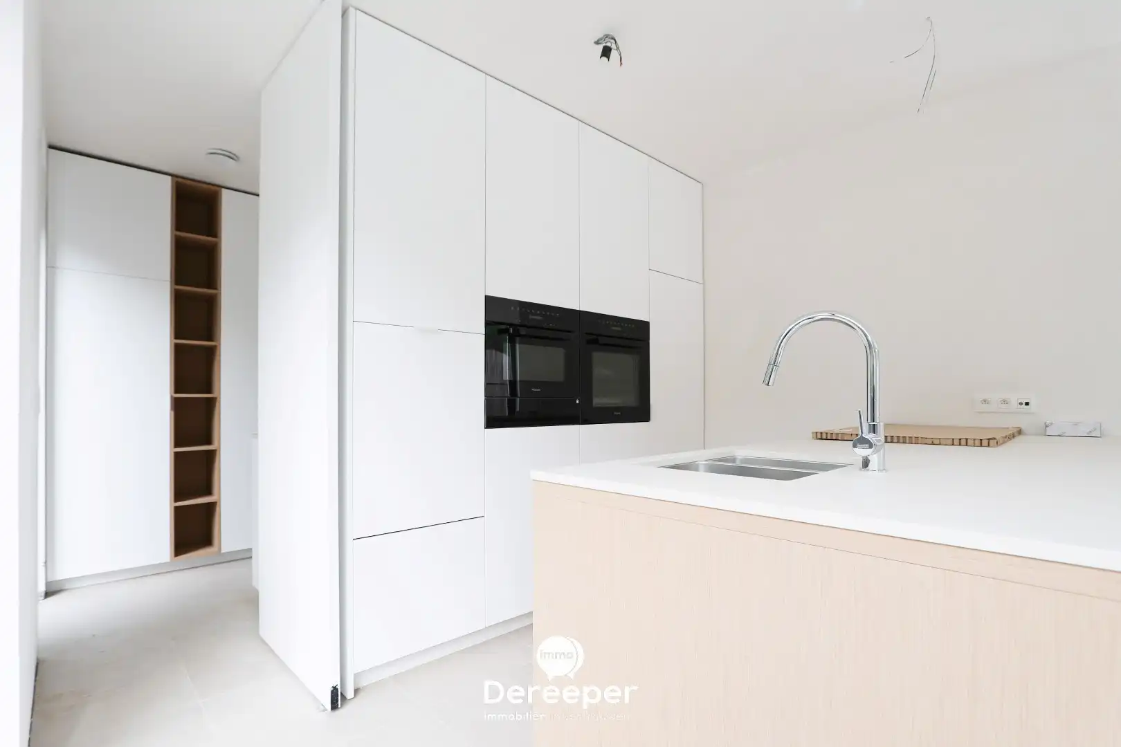 Nieuwbouwwoning met 4 slaapkamers op een uitstekende ligging in centrum Jabbeke foto 14