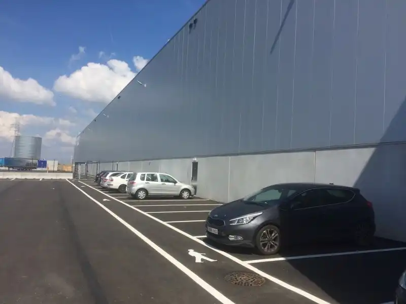 Kantoren te huur in haven van Antwerpen linkeroever foto 9