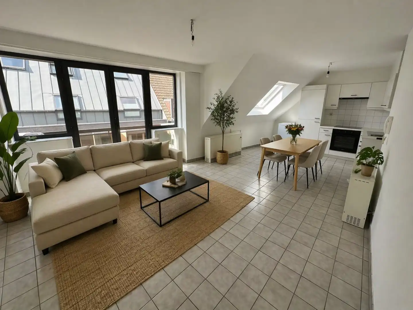 Insapklaar appartement met 1 slpk en terras, Torhout foto 3