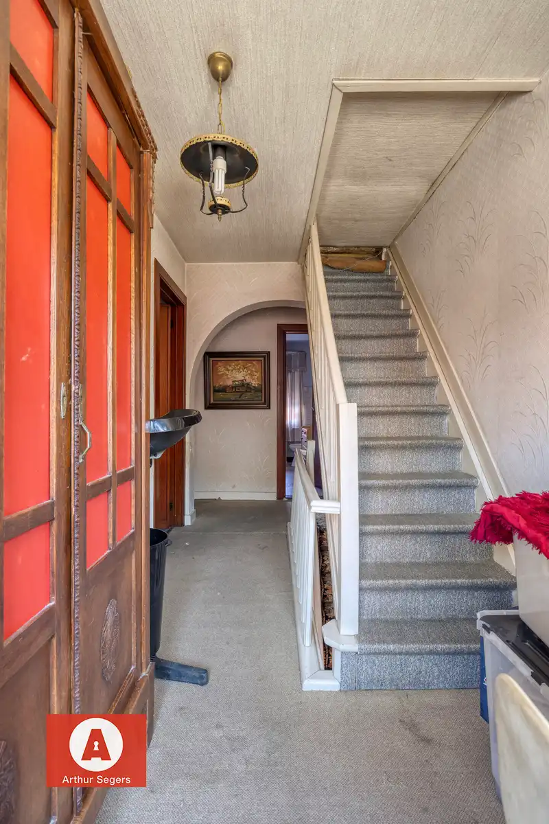 Te renoveren woning in Opstal foto 13