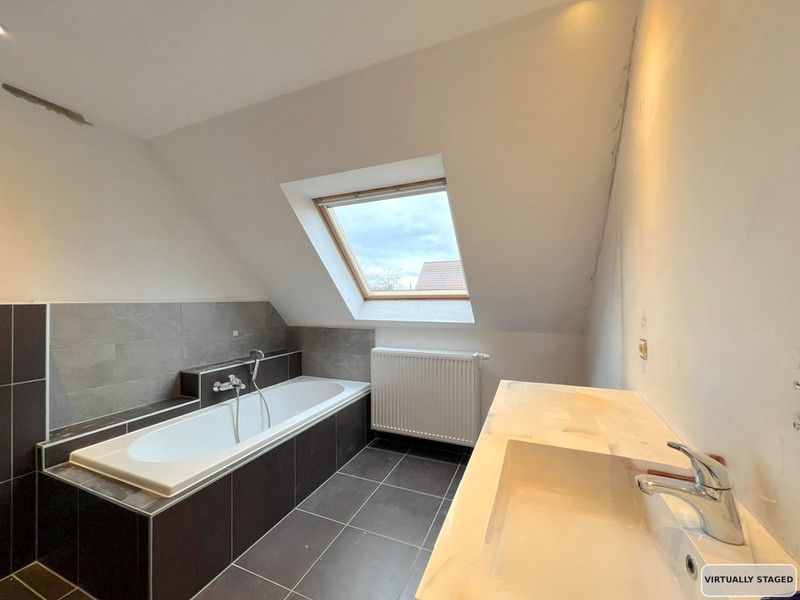 WONING te HANDZAME foto 7