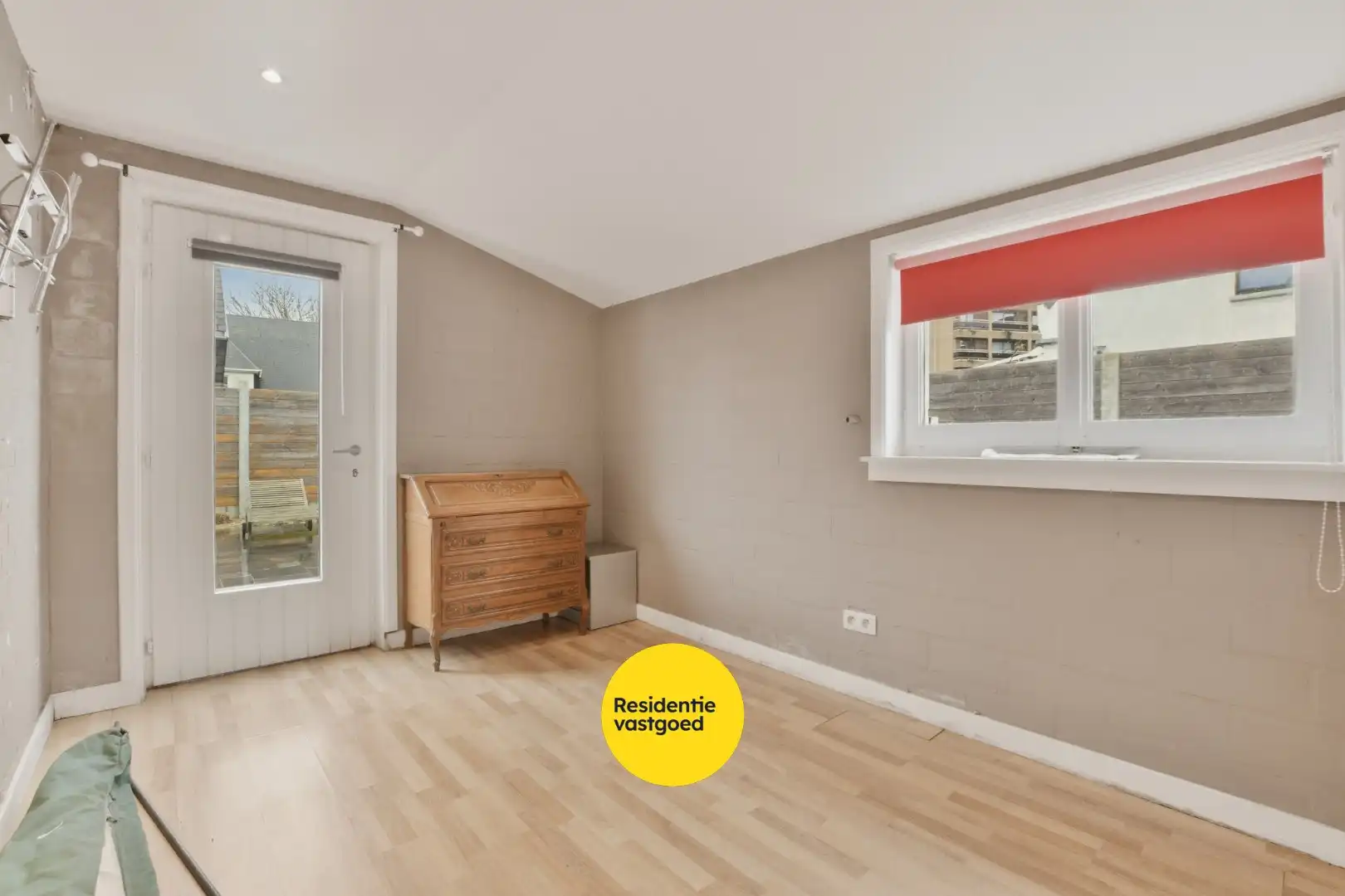 Ruime villa (201m²) op wandelafstand van het centrum en strand te Blankenberge! foto 21