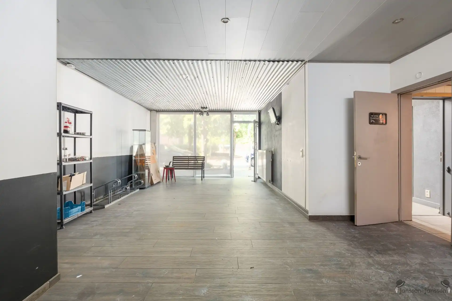 Opbrengsteigendom/projectgrond in het centrum van Maria-ter-Heide (Brasschaat) foto 5