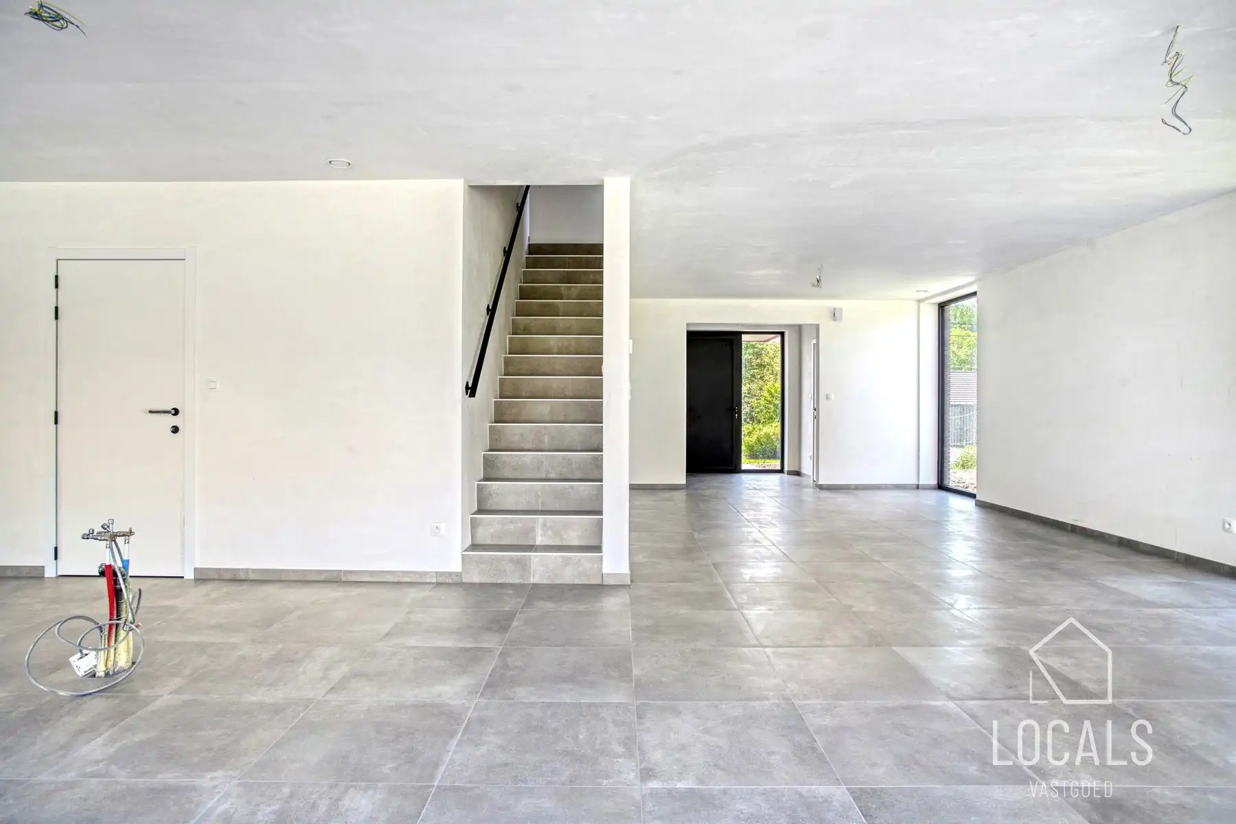 Ruime HOB met garage, tuin & 3 slaapkamers op toplocatie! foto 4