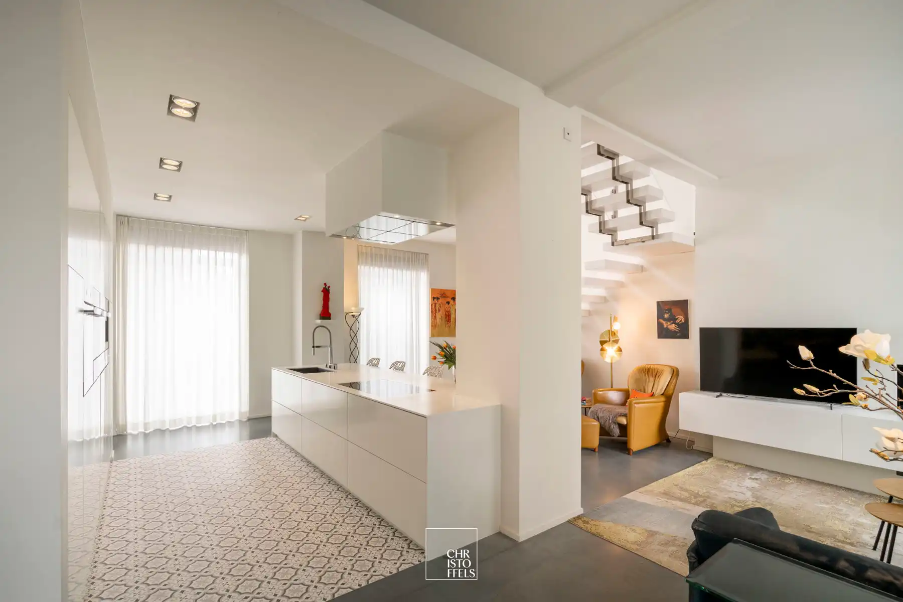 Luxe afgewerkte stadswoning (235m²) in domein Oud Rekem foto 23