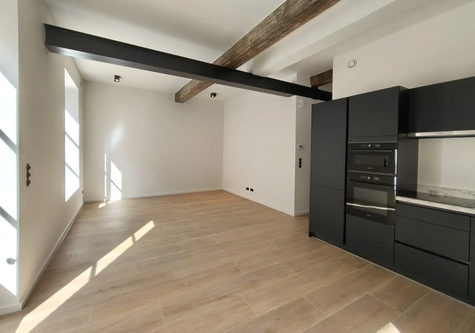 ENERGIEZUINIG APPARTEMENT - GELIJKVLOERS MET TERRAS foto 6