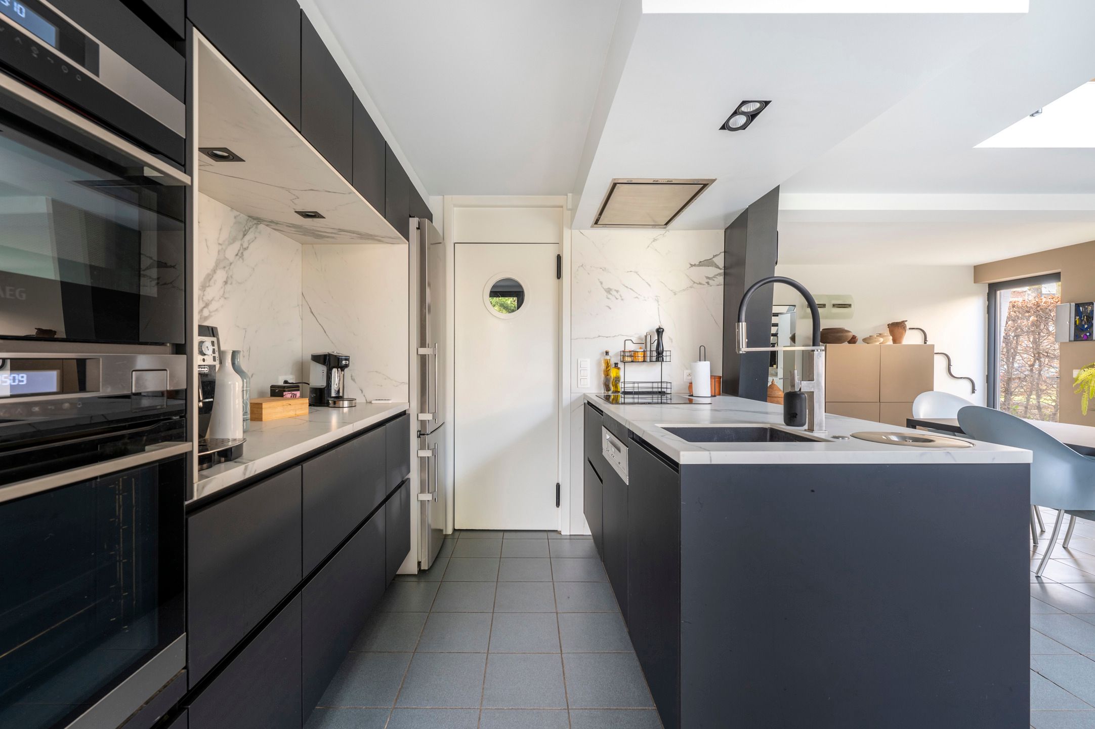 Architecturale woning met uitzonderlijke lichtinval. foto 4