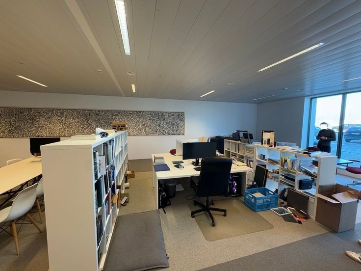 Kantoorruimte te huur op 't Eilandje! foto 5