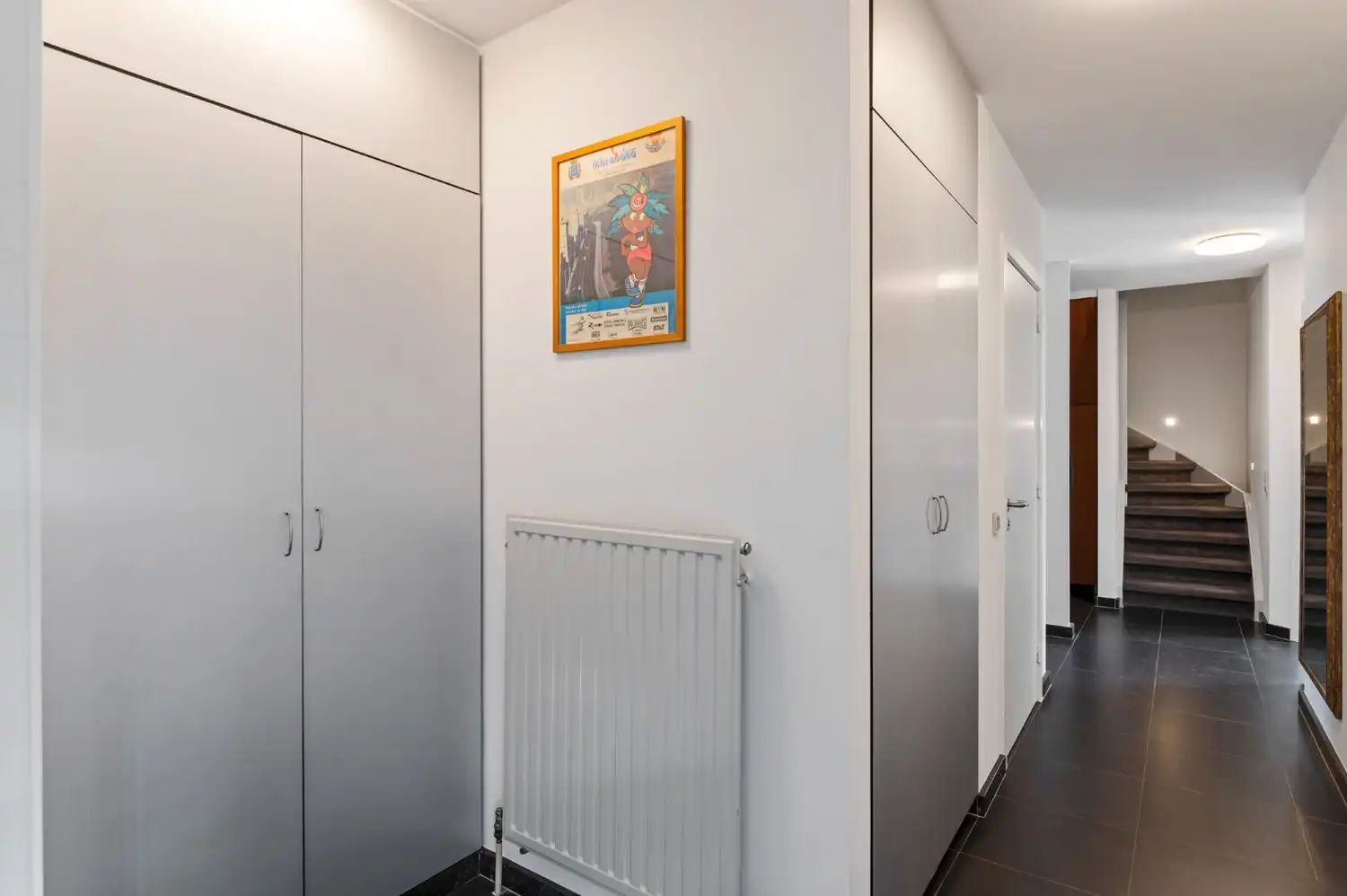 ZEER RUIM APP. MET 4 SLK, 2 BADK., RIANT TERRAS EN PARKING! foto 10