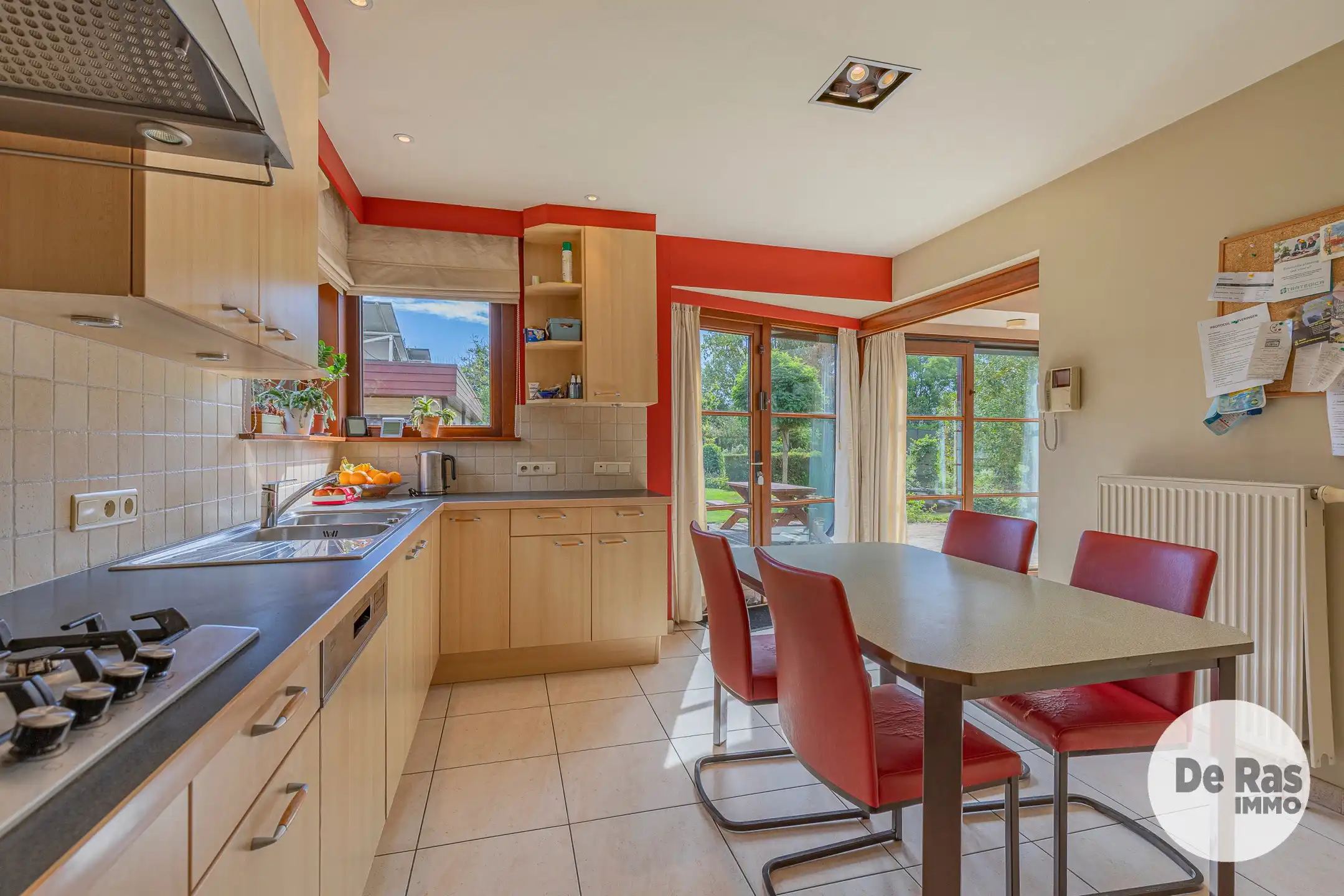 LEDE - Perfect onderhouden woning op een rustige locatie foto 8
