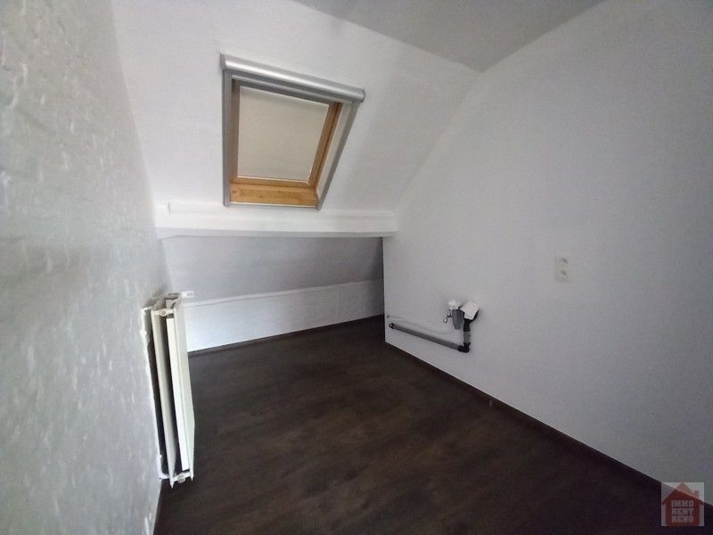 VOLLEDIG GERENOVEERDE WONING MET 3 TOT 4 SLAAPKAMERS, 2 BADKAMERS EN TERRAS IN LEUVEN CENTRUM foto 26