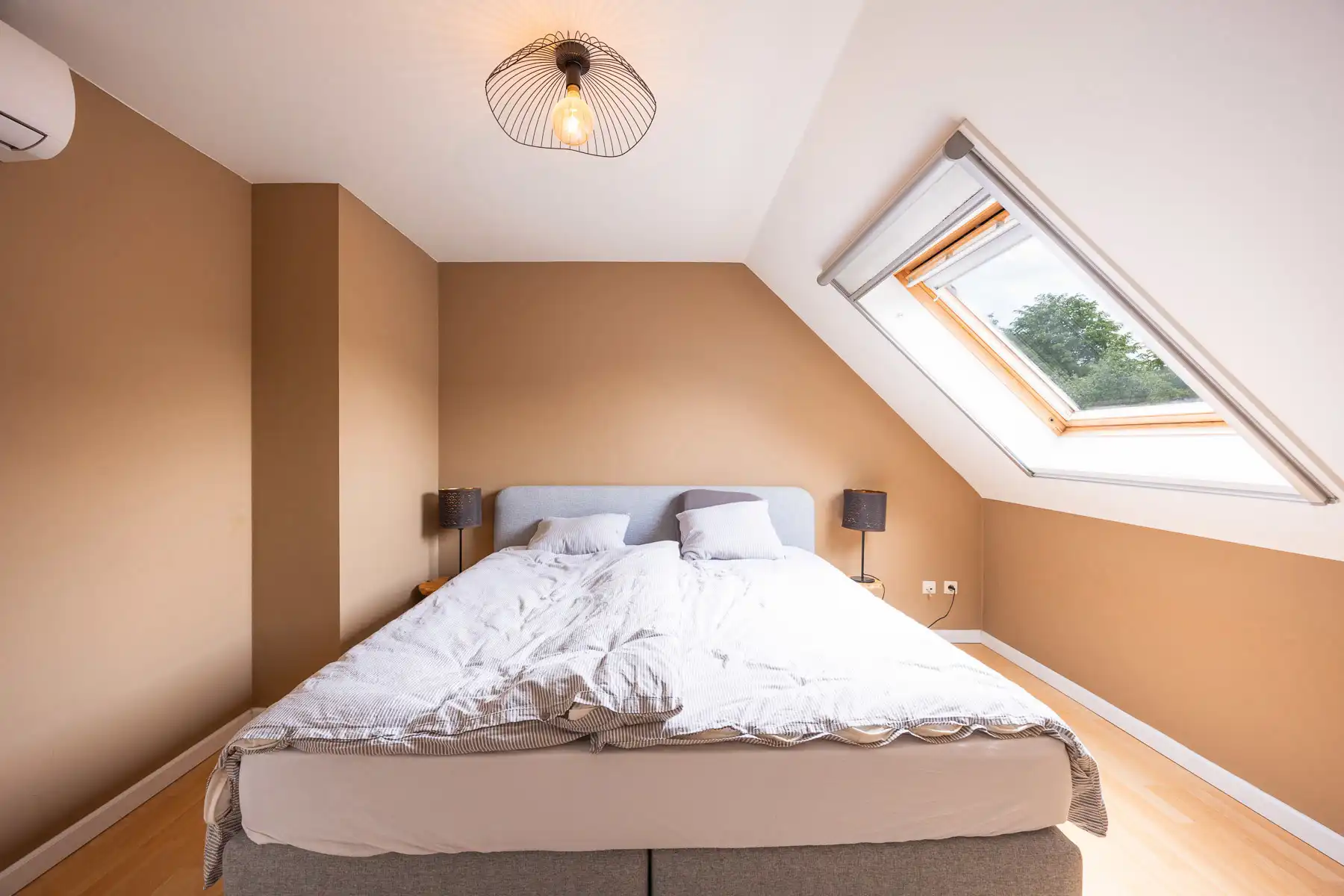 Rustig gelegen, energiezuinige gezinswoning met tuin foto 17