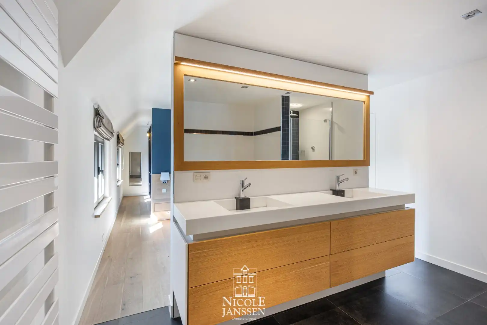 Energiezuinige villa met vijf slaapkamers in een rustige, groene omgeving  foto 25