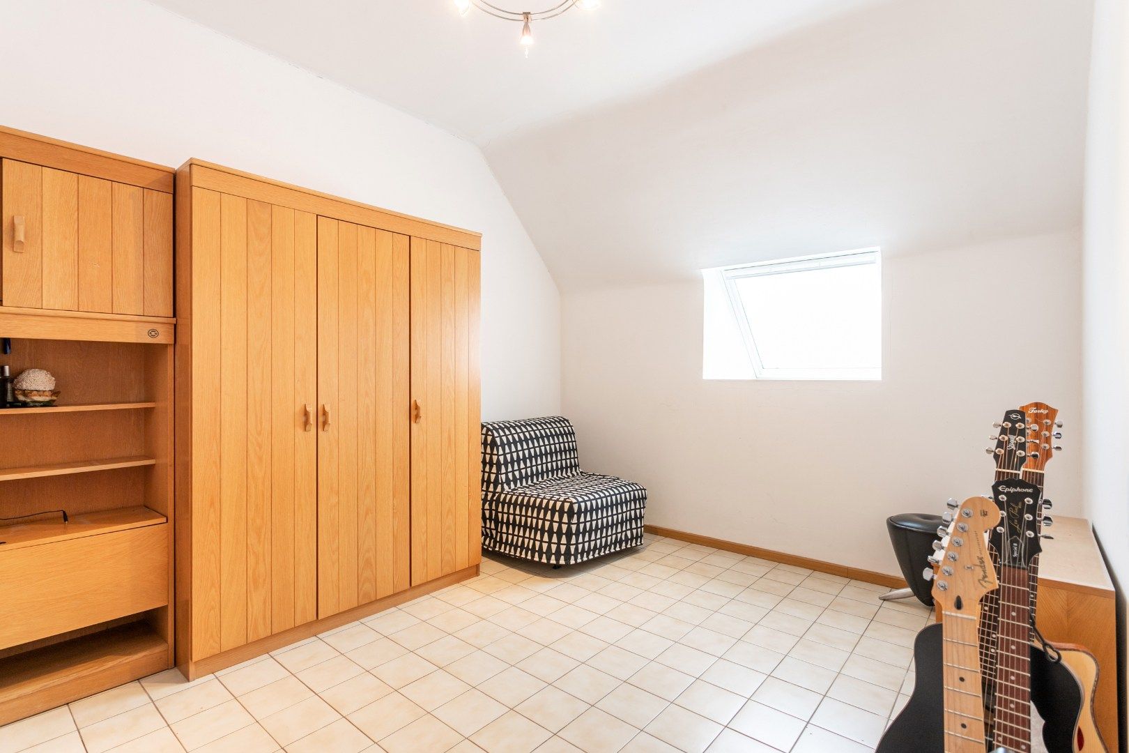 Ruime, energiezuinige woning met garage foto 19