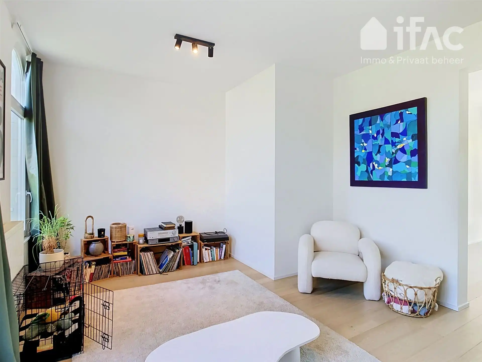 Prachtig afgewerkt duplex appartement met garage foto 8