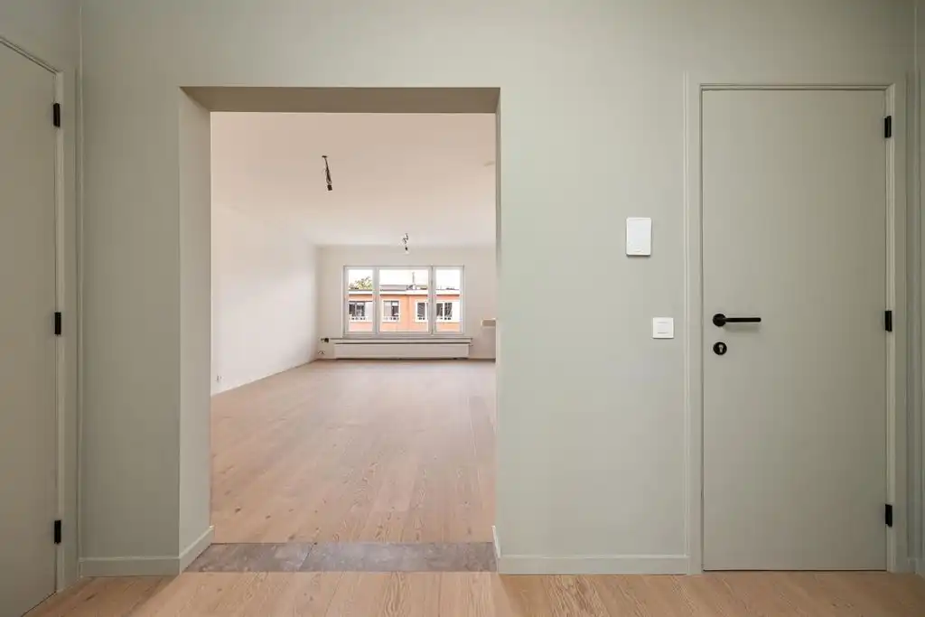 Hoogwaardig gerenoveerd appartement foto 17