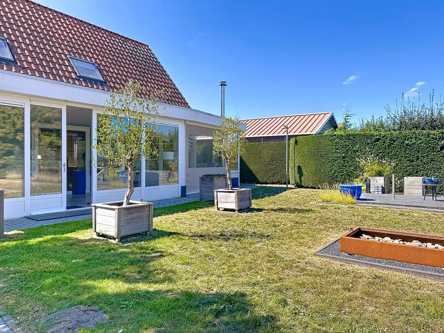 Charmante woning met verrassend veel ruimte en comfort. foto 28