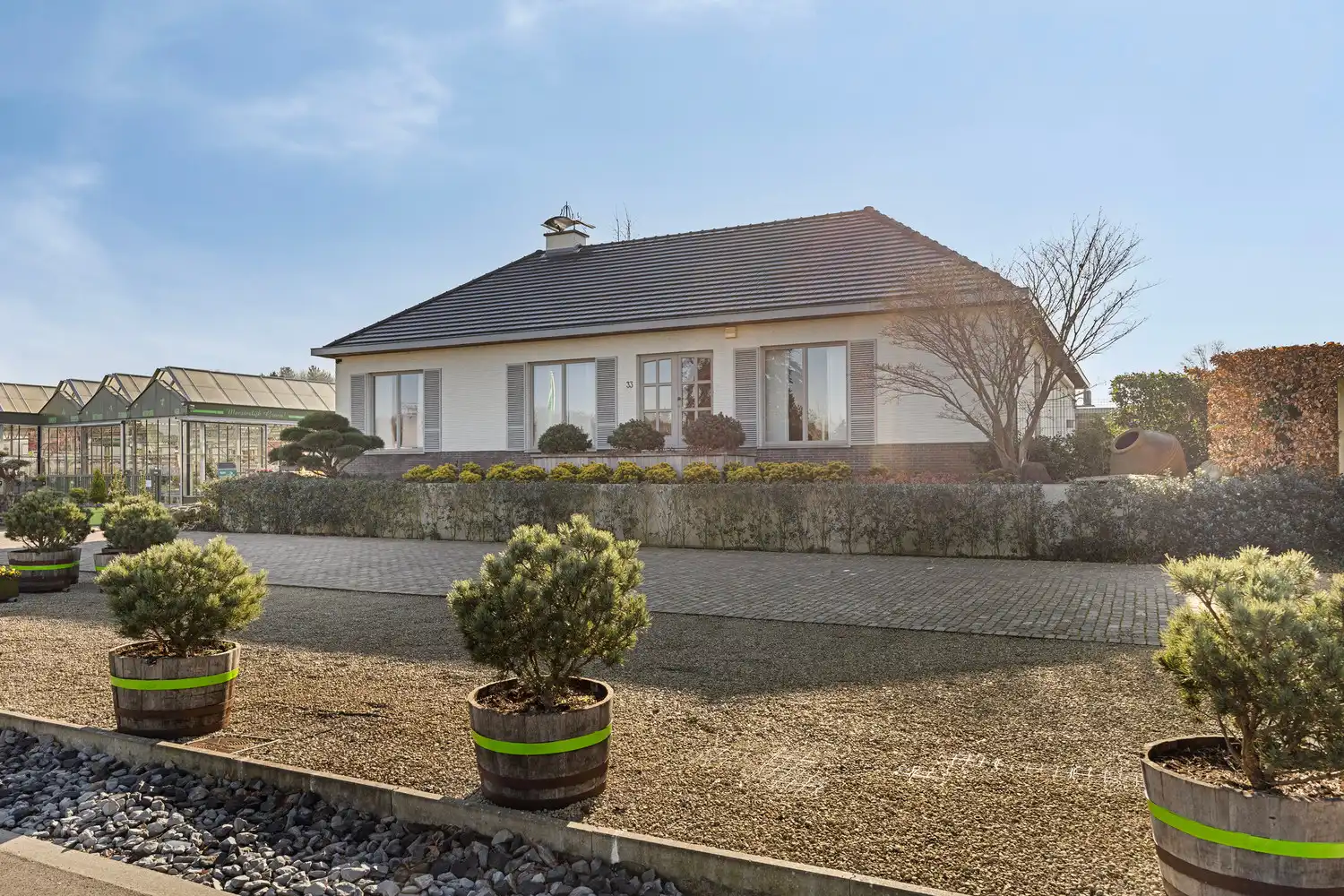 STIJLVOL KANTOOR MET UITSTEKENDE VISIBILITEIT EN BEREIKBAARHEID TE LUMMEN! foto 2