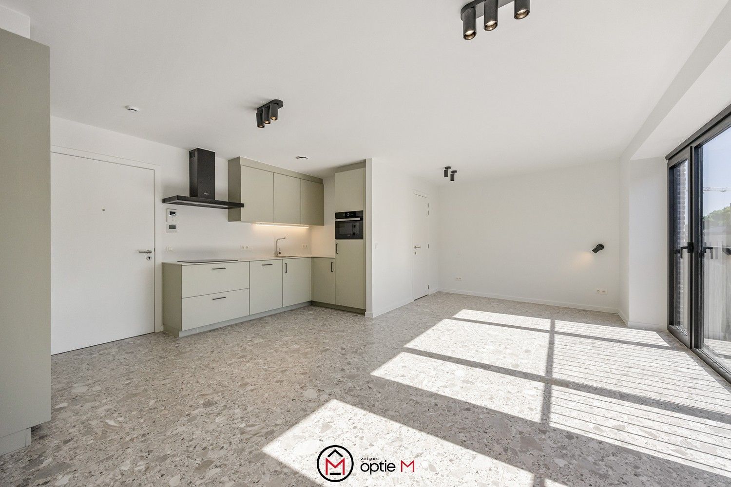 Wonen in het hart van Hasselt – slimme, complete studio foto 3