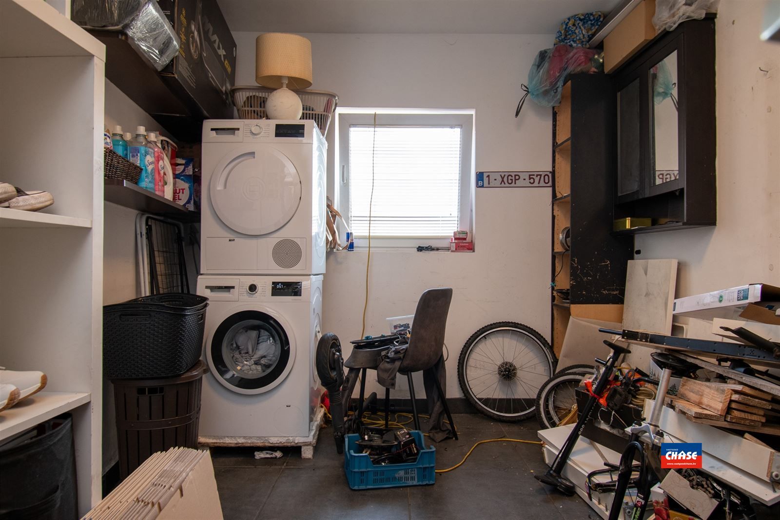 Centraal gelegen appartement met 2 slaapkamers foto 8