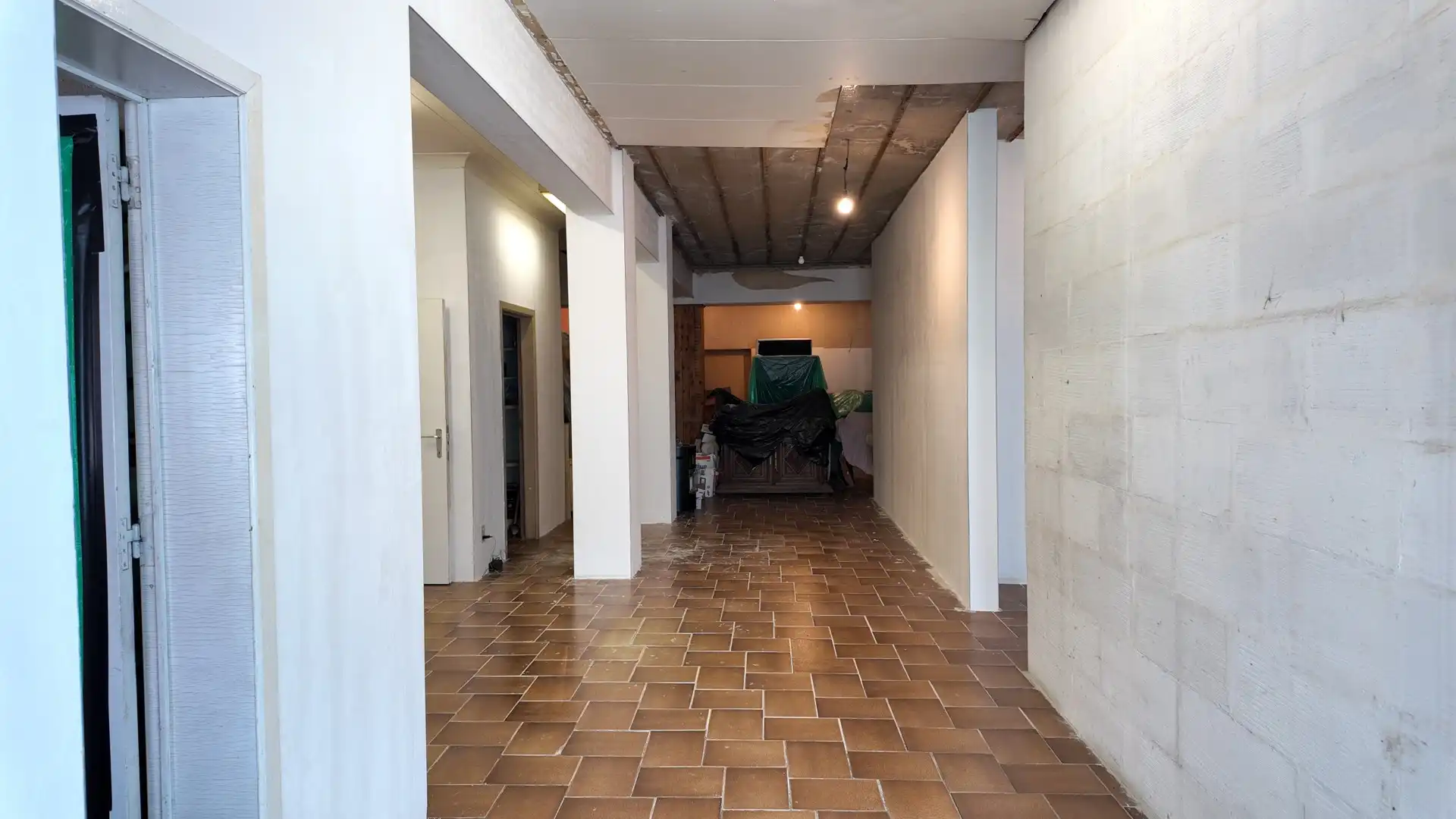 TE KOOP: HANDELSHUIS TE DILSEN-STOKKEM foto 17