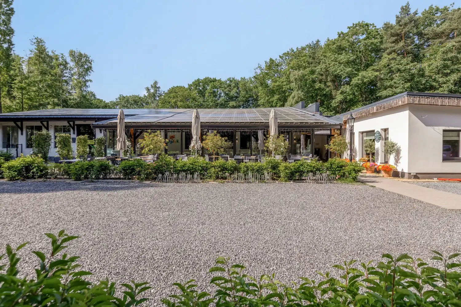 Unieke overnamekans: volledig uitgeruste binnenspeeltuin met brasserie op toplocatie in Rekem/Lanaken foto 9