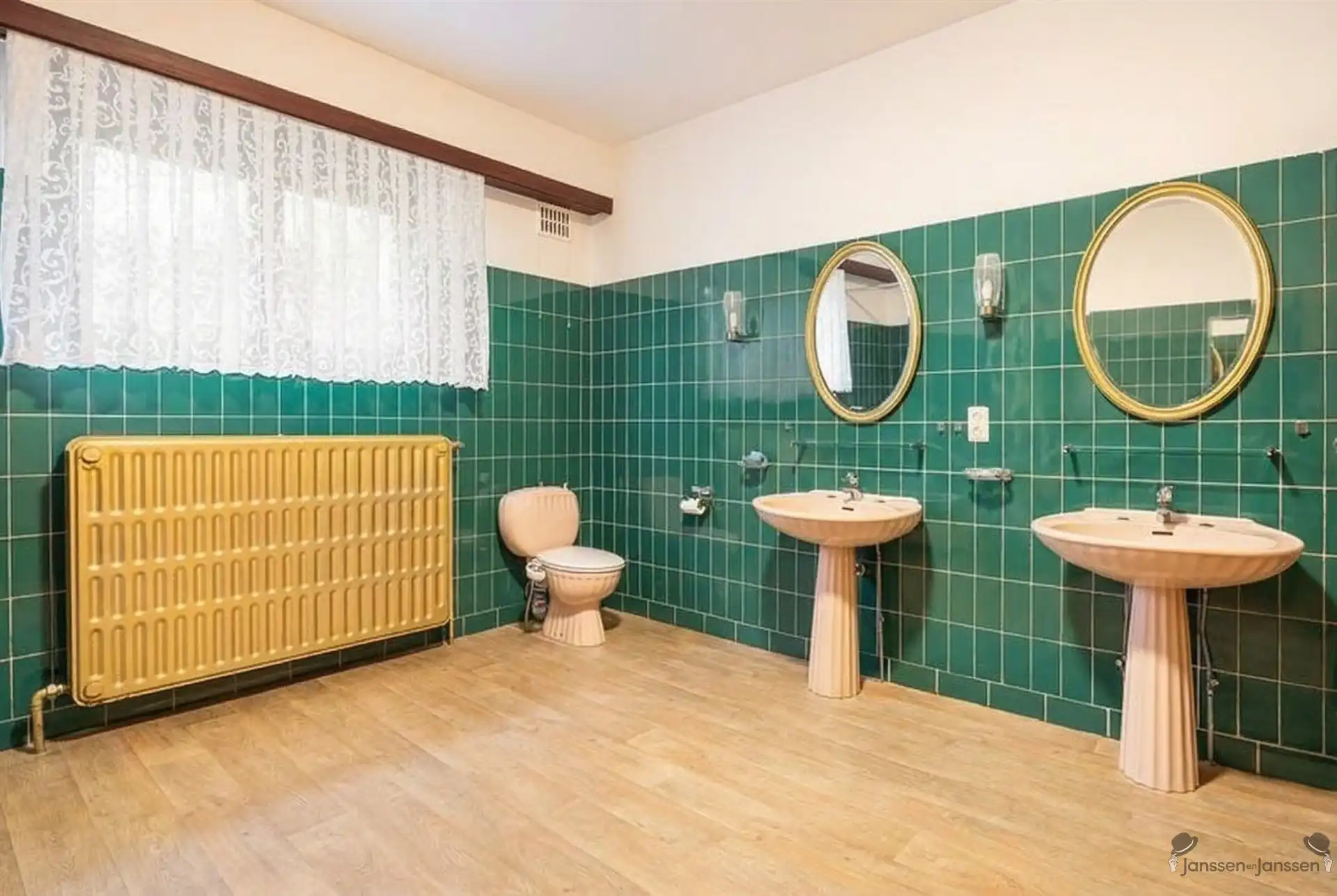 Villa met eindeloze mogelijkheden op 6270 m² grond foto 10