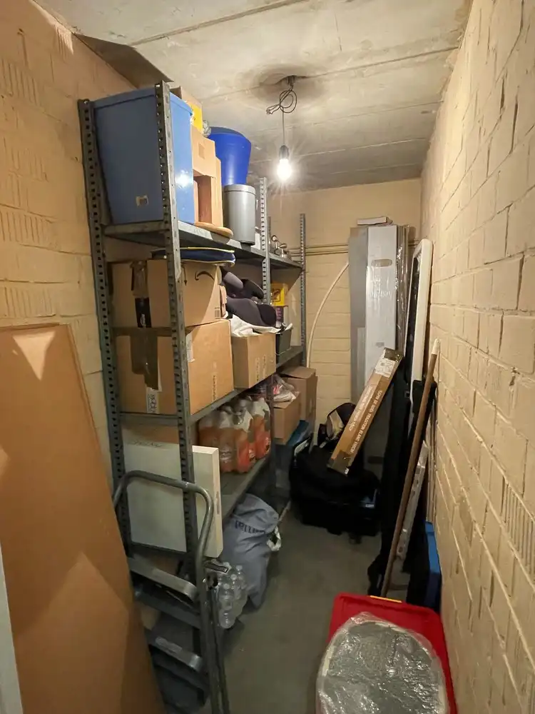 Zonnig appartement met garage en kelder - ideale investering! foto 13