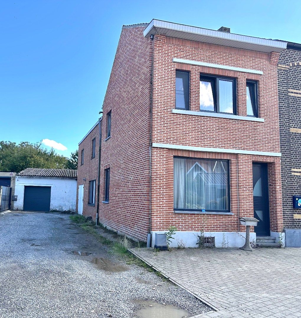 Hoofdfoto van de publicatie: Ruime woning met 4 slaapkamers en tal van mogelijkheden in Riemst