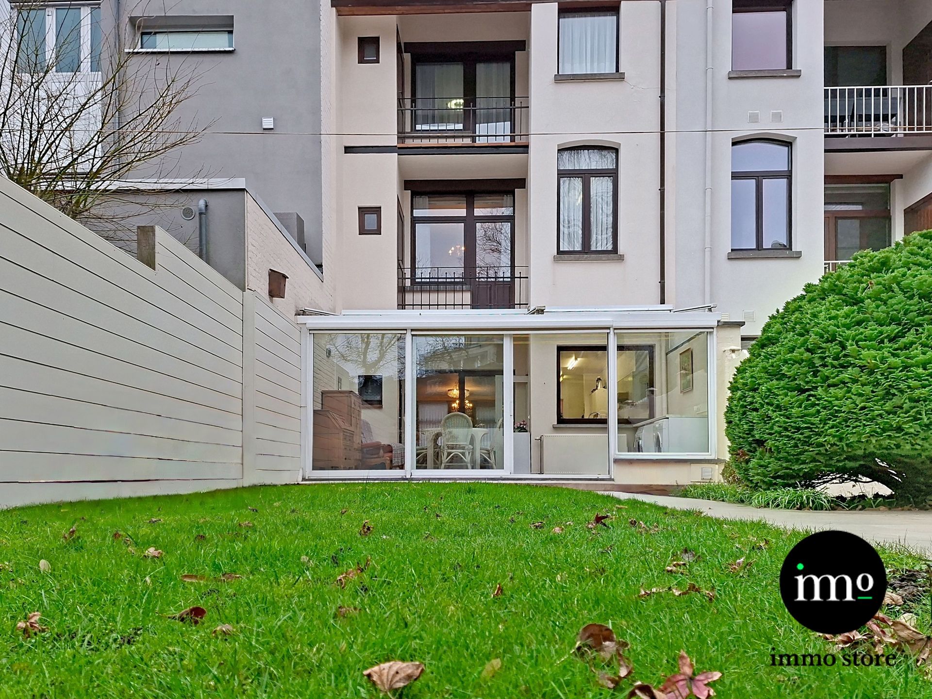 Interbellum bel-etage herenhuis in gegeerde laan foto 9