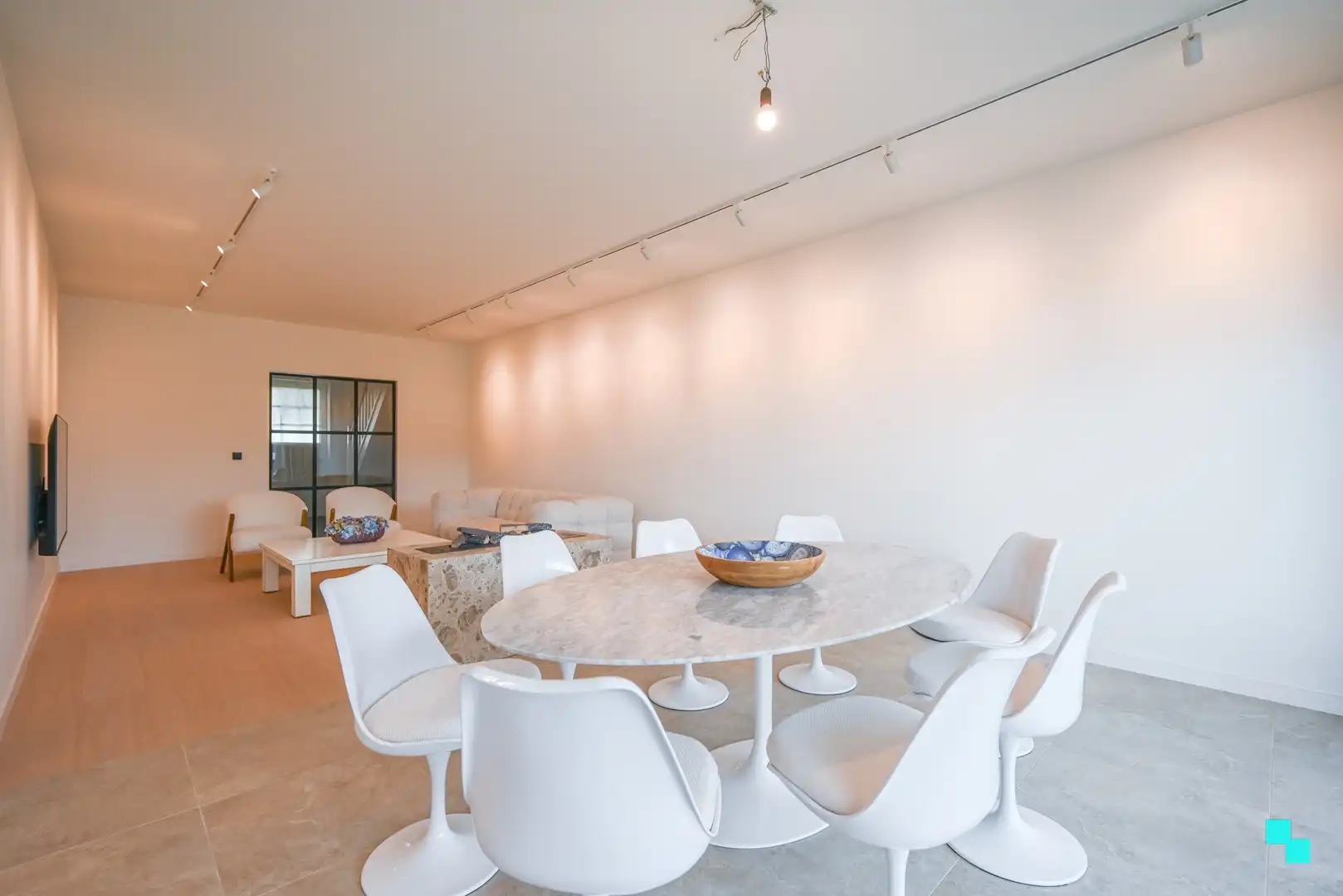 Unieke high-end woning in rustige buurt in Waregem foto 5