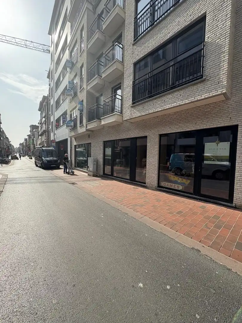 Nieuwbouw handelspanden op topligging in Blankenberge foto 4
