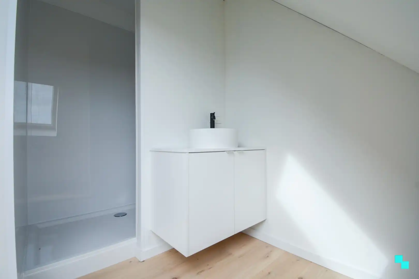 Nieuwbouw dakappartement te hartje Izegem foto 24