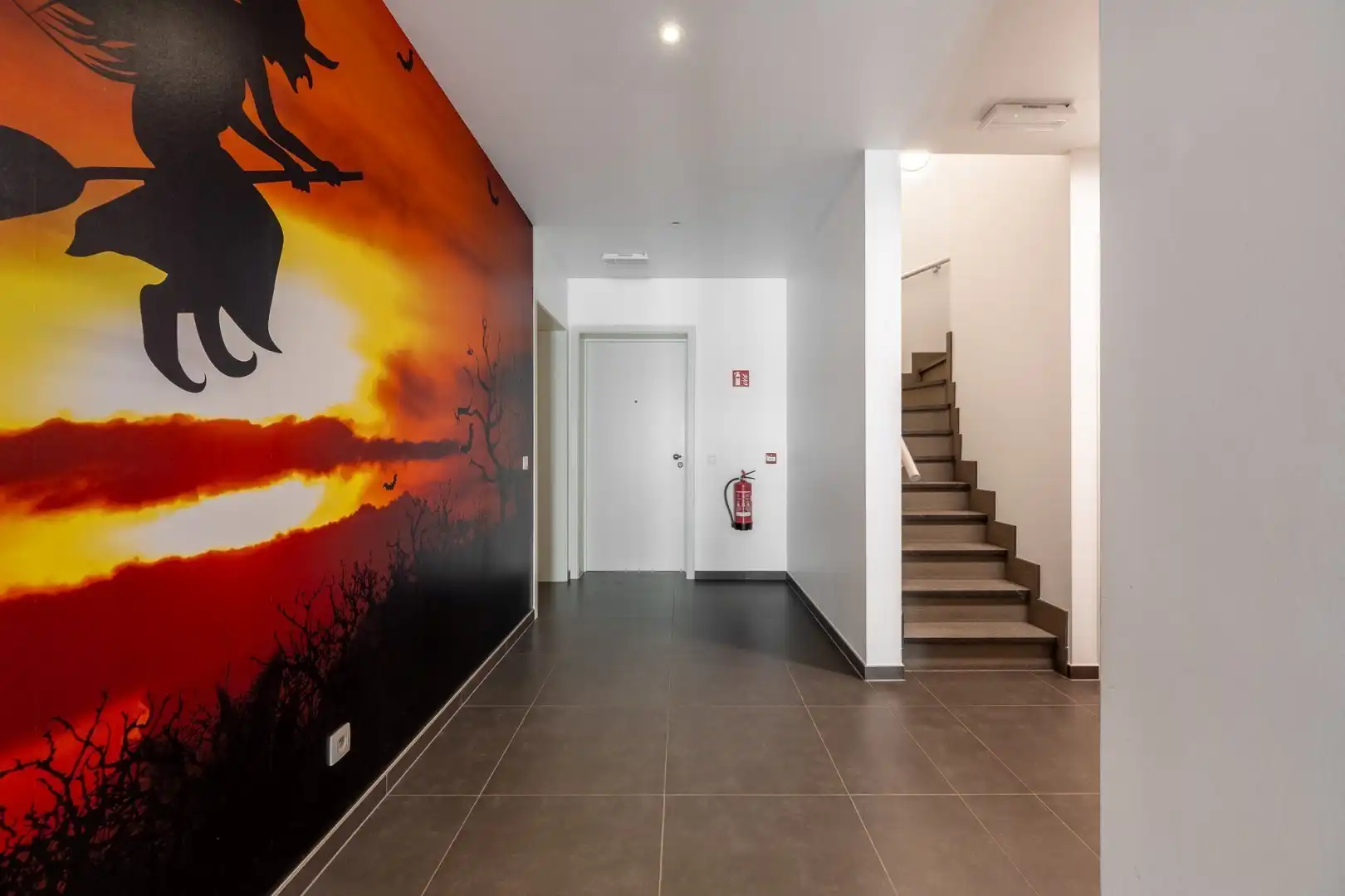 Ruim, lichtrijk gelijkvloers appartement met 3 slaapkamers, garage en zonnige tuin te Beselare foto 6