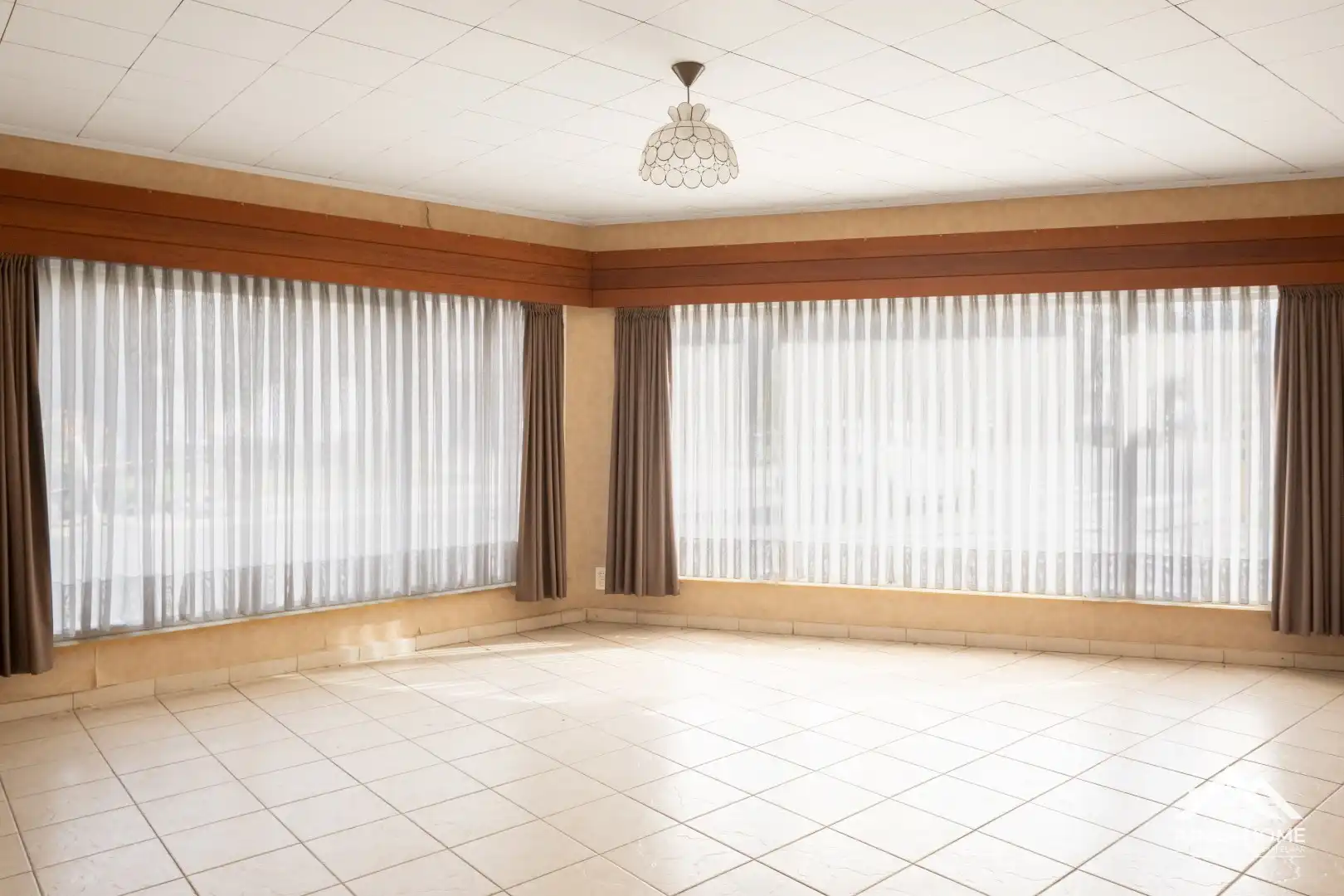 Ruime te renoveren hoekwoning met atelier!  foto 15